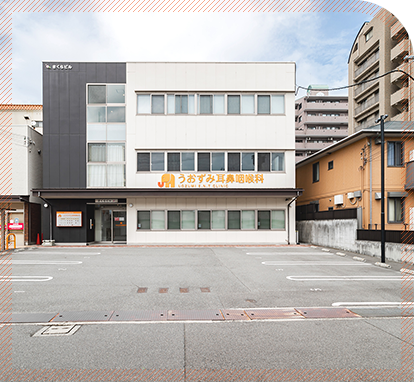 駐車場27台・駅徒歩2分の通いやすい立地
