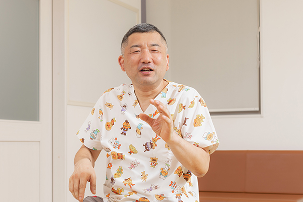 小さなお子様が来院された際に、特に注意していることは何ですか?